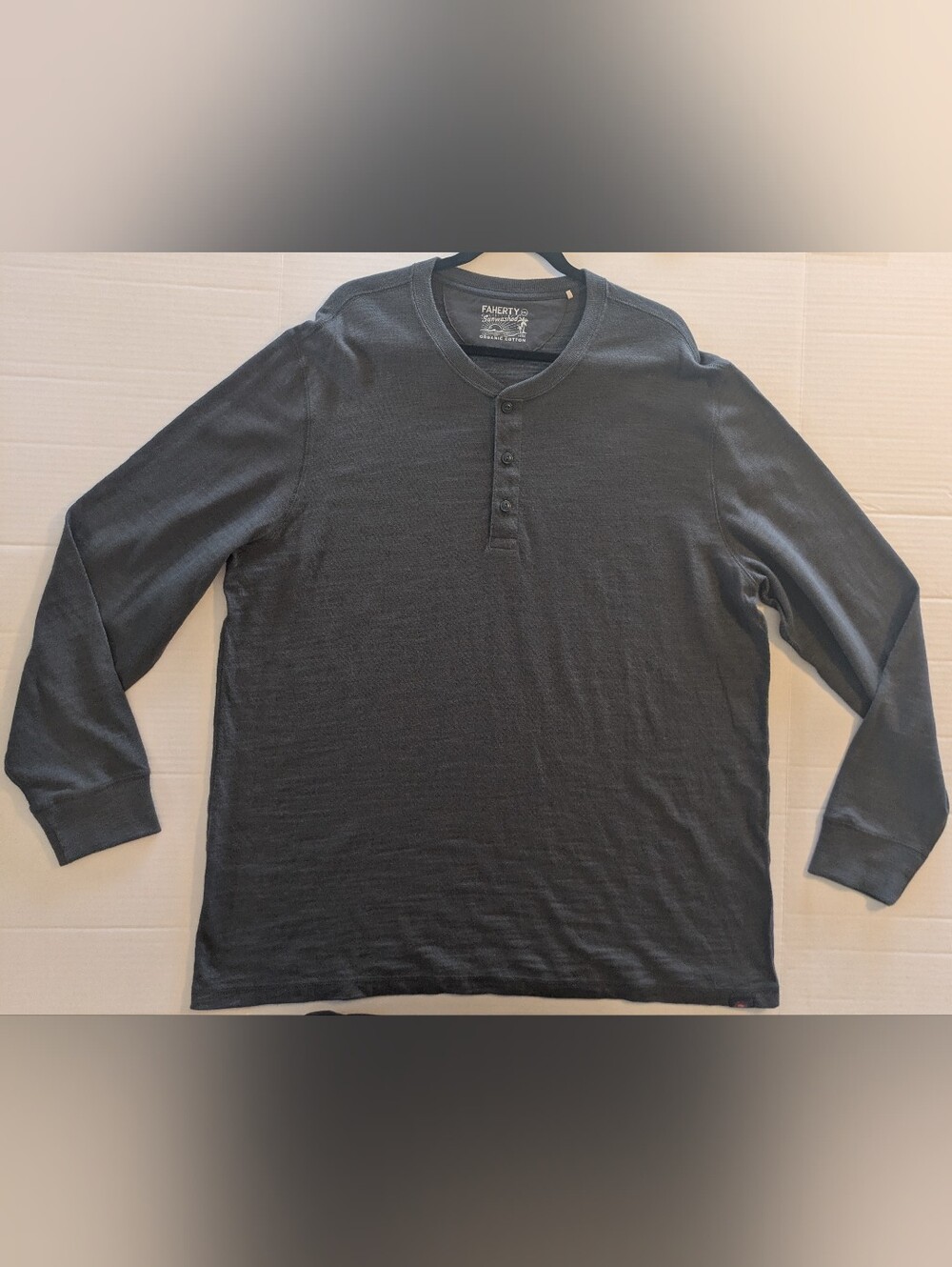 Faherty Men's Dark Gray Long-Sleeve Henley- XXL (NWOT)